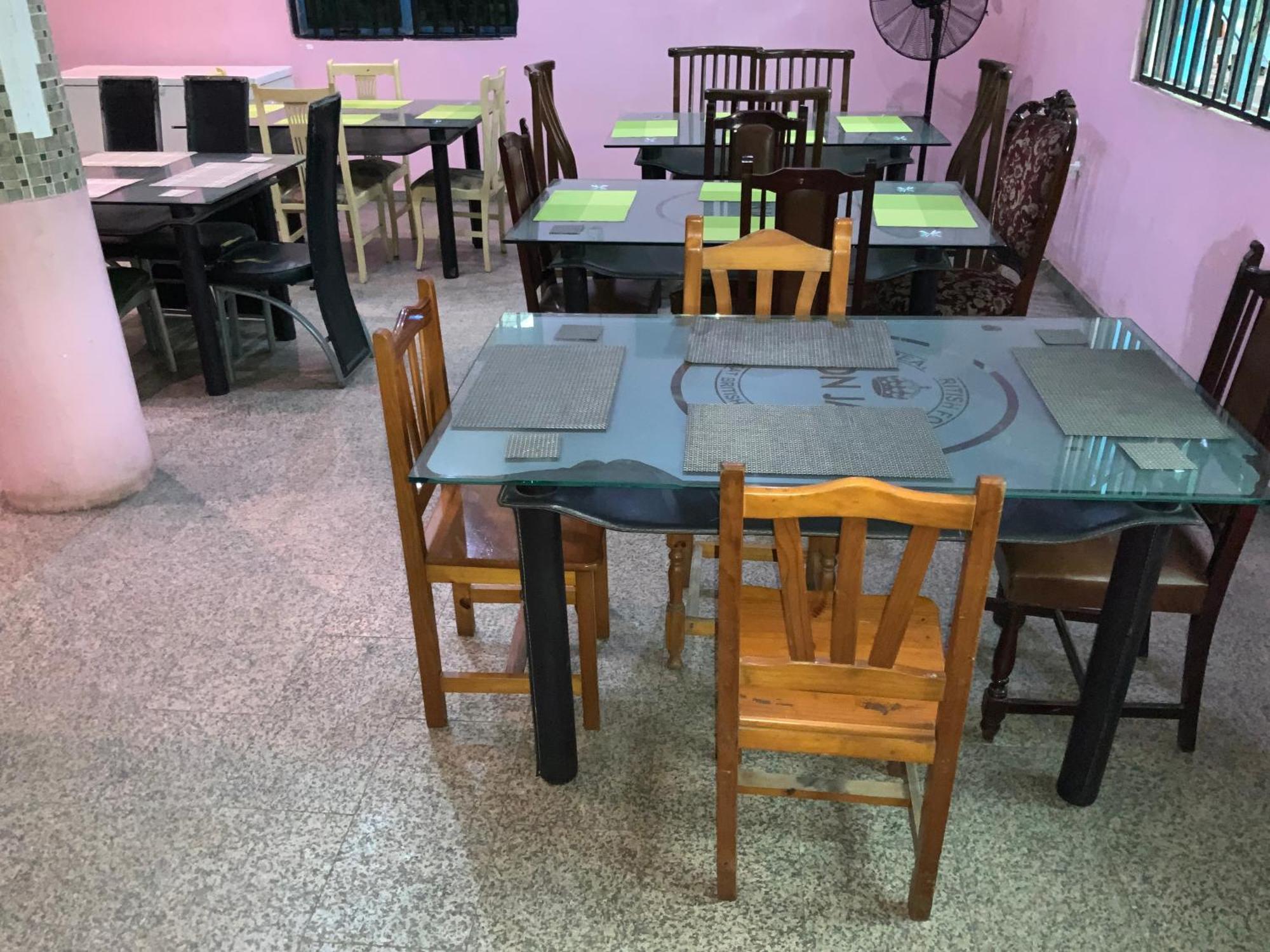 Senators Suites And Towers Hotel Omole المظهر الخارجي الصورة