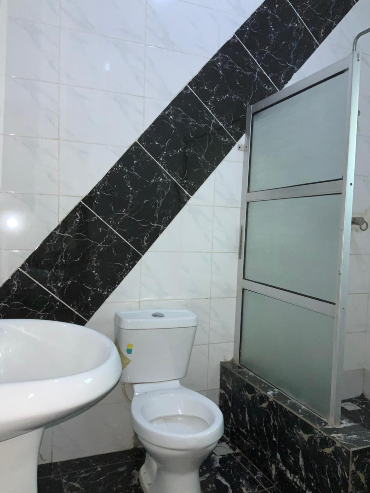 Senators Suites And Towers Hotel Omole المظهر الخارجي الصورة